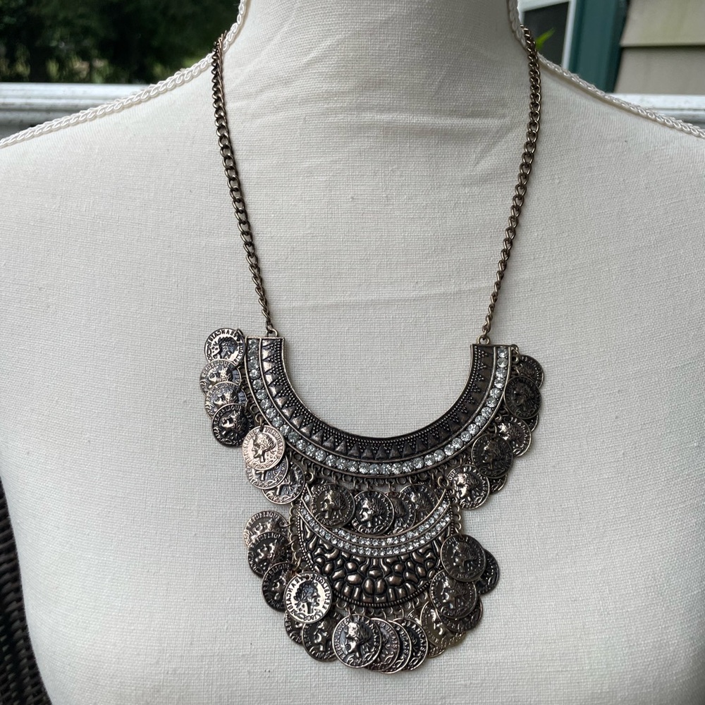 NECKLACE - Picture 9 of 12